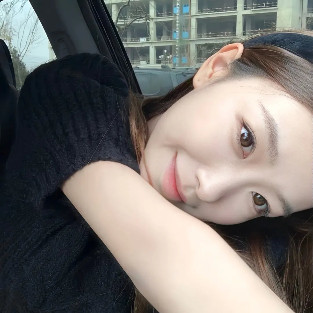 雏燕鸣春 高清封面